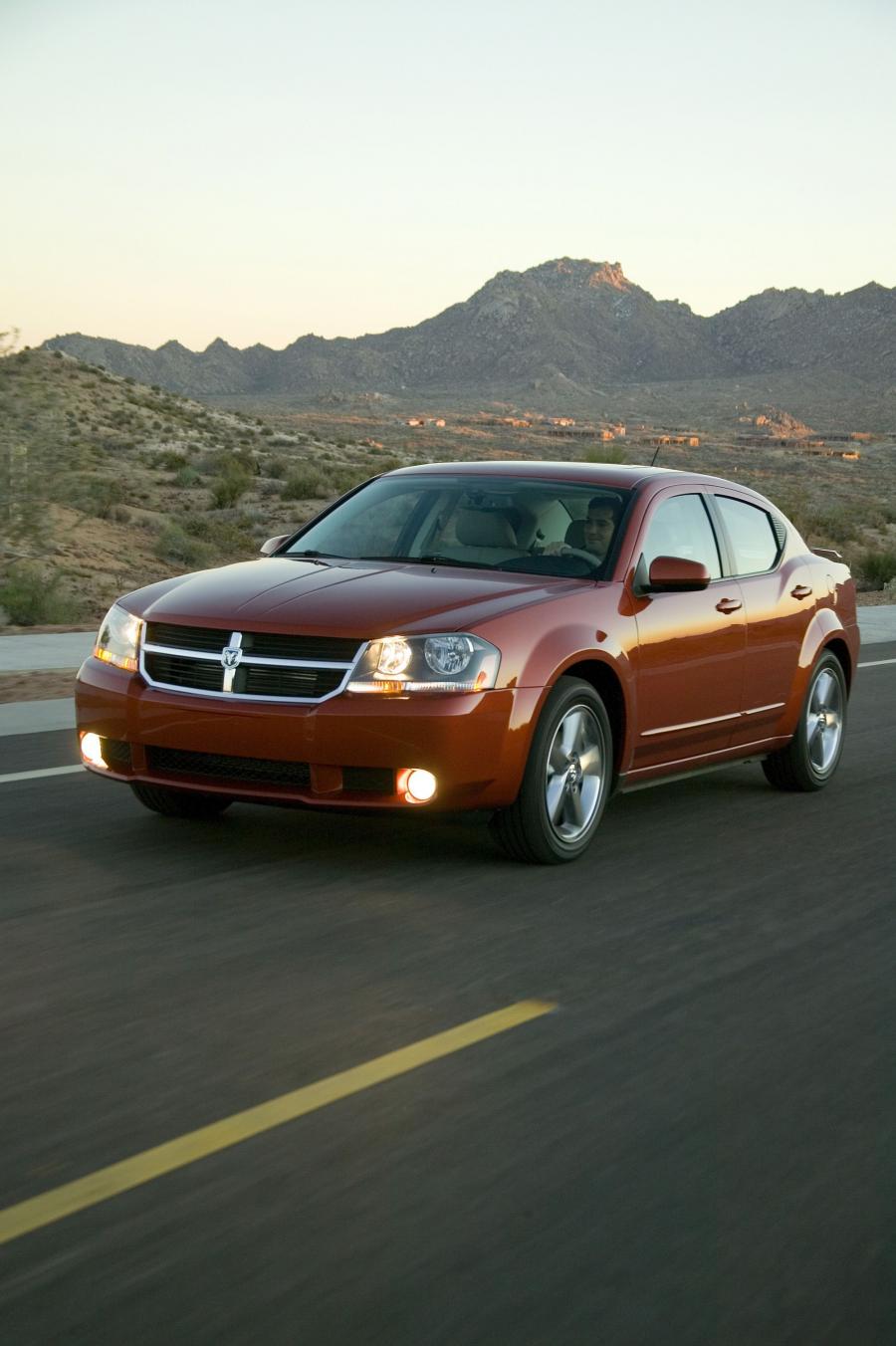  Dodge Avenger RT 2008 года  (фото 45 из 51)